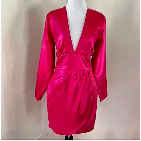 ZARA BLOGGER FAVORITE LAMINATED MINI DRESS FUCHSIA - Picture 6 of 14